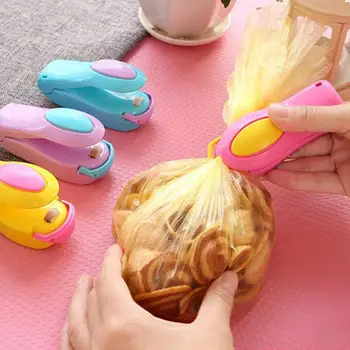 Handheld Mini Sealing Machine Portable Heating Sealers Kitchen Accessories Seal Food Snack Hand Pressing Package Clips
Handheld Mini Sealing Machine Portable Heating Sealers Kitchen Accessories Seal Food Snack Hand Pressing Package Clips