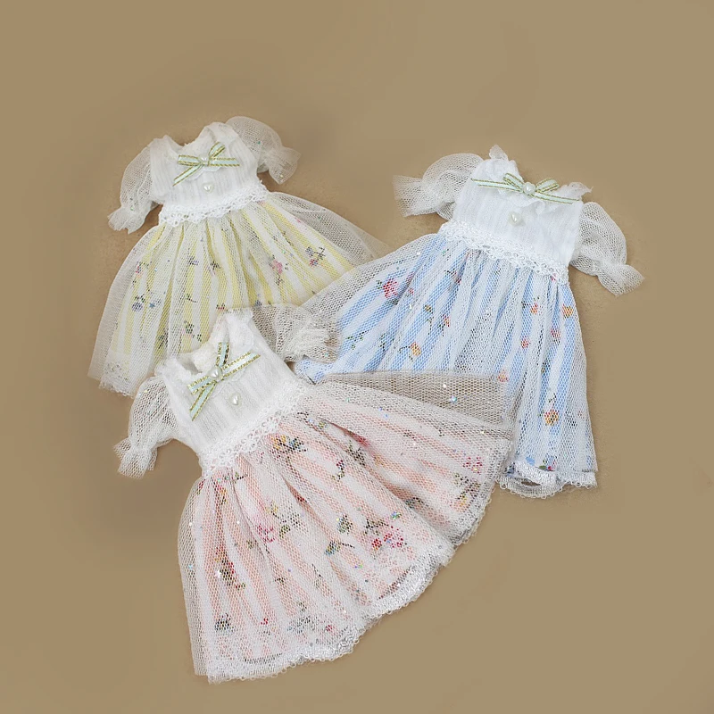 Outfits for Blyth doll Blue ,Yellow and Pink skirt suit for 1/6 azone BJD pullip licca
Outfits for Blyth doll Blue ,Yellow and Pink skirt suit for 1/6 azone BJD pullip licca
