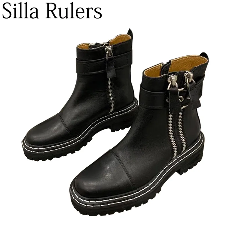 2019 Runway Motorcycle Boots Woman Low Heels Genuine Leather Zip Ankle Boots Woman Round Toe Square Heels Boots zapatos de mujer
2019 Runway Motorcycle Boots Woman Low Heels Genuine Leather Zip Ankle Boots Woman Round Toe Square Heels Boots zapatos de mujer