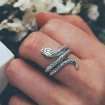 2020 Fashion Snake Ring Cobra Shaped Ring Open Ring Temperament Snake Vintage Rings Jewelry Gift For Female Women Men
2020 Fashion Snake Ring Cobra Shaped Ring Open Ring Temperament Snake Vintage Rings Jewelry Gift For Female Women Men