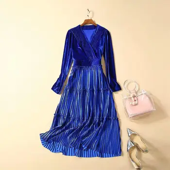 Autumn 2019 new European and American women's wear Long-sleeved v-neck Velvet pleated Fashion dress
Autumn 2019 new European and American women's wear Long-sleeved v-neck Velvet pleated Fashion dress