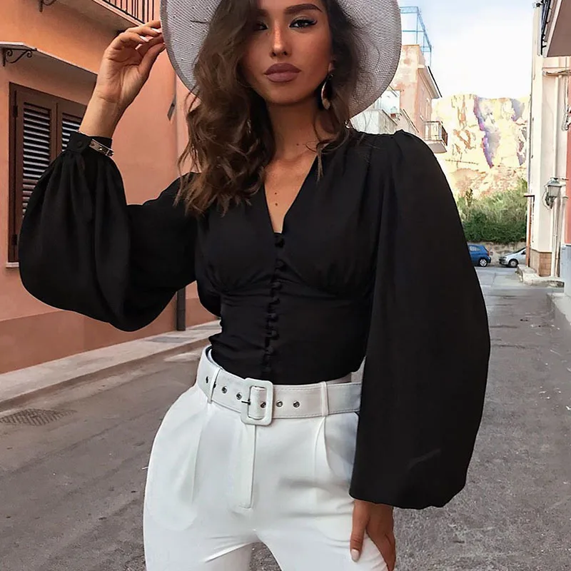 2019ins Explosion Models Europe And The Usa States Street Autumn Deep V Button Lanterns Sleeves Receive Waist Solid Color Shirt
2019ins Explosion Models Europe And The Usa States Street Autumn Deep V Button Lanterns Sleeves Receive Waist Solid Color Shirt