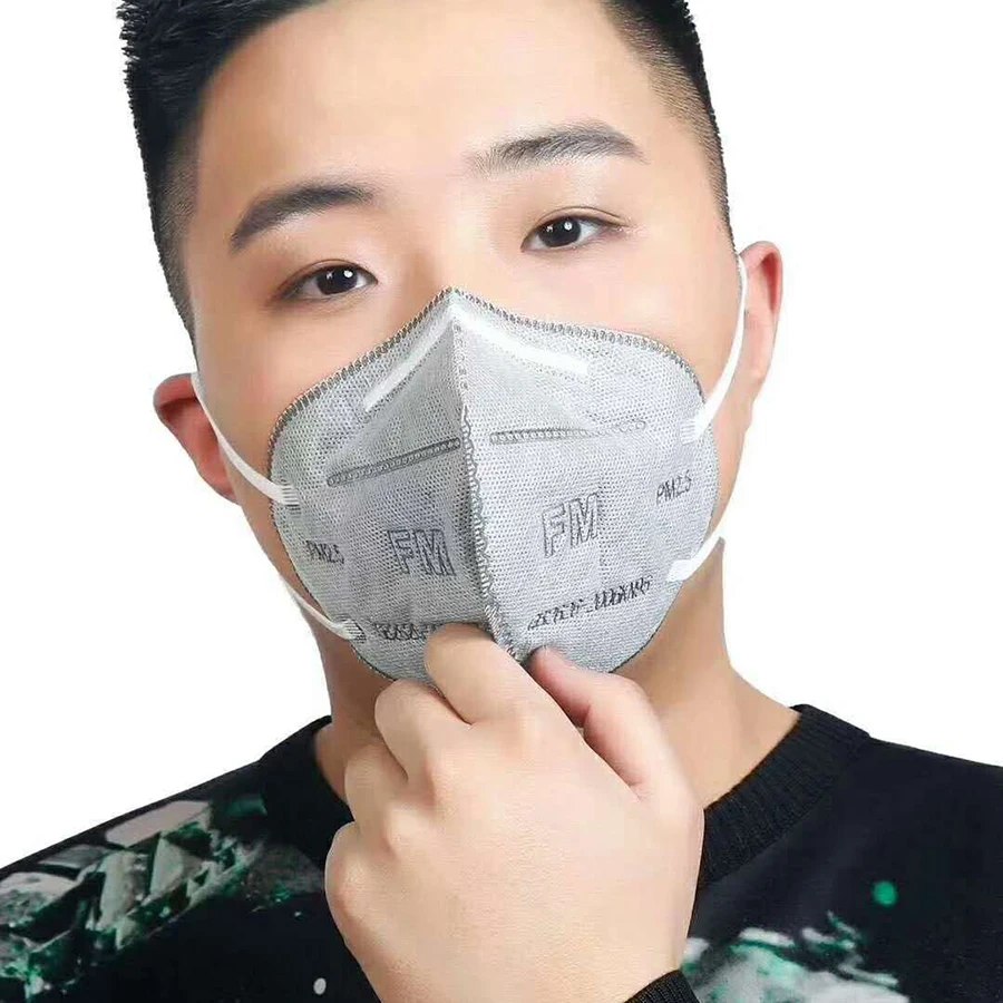 KN95 Mask Activated Carbon Mascherine Anti Virus Proof COVID 19 Anti Haze Mouth Unisex Breathable PM2.5 Nonwoven Four Layers
KN95 Mask Activated Carbon Mascherine Anti Virus Proof COVID 19 Anti Haze Mouth Unisex Breathable PM2.5 Nonwoven Four Layers