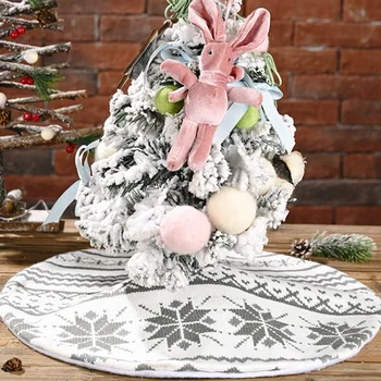 Mini Christmas Tree Skirt Knitted Snowflake Tree Skirt Tree Bottom Decoration Atmosphere Dress Up Home Decoration
Mini Christmas Tree Skirt Knitted Snowflake Tree Skirt Tree Bottom Decoration Atmosphere Dress Up Home Decoration
