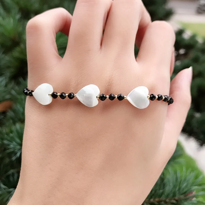 Three Heart Charm Bracelet Natural Shell Women's Bracelet Pulsera Black Crystal Beads friendship bracelet Stone Miyuki Jewelry
Three Heart Charm Bracelet Natural Shell Women's Bracelet Pulsera Black Crystal Beads friendship bracelet Stone Miyuki Jewelry