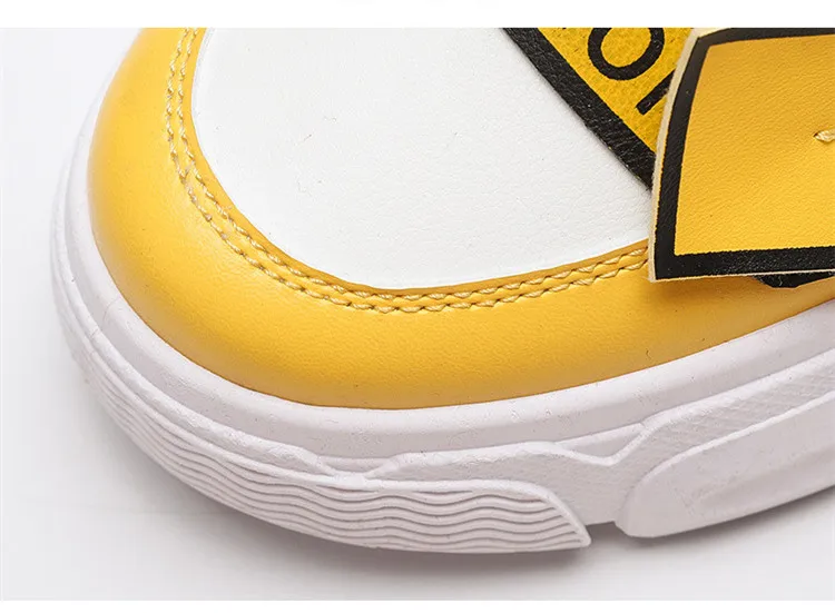 12773852104_723765851_副本