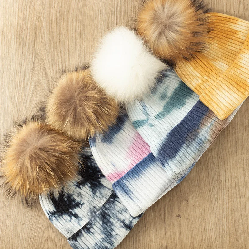 Women Tie Dye Street knitting Hat With Real Fur Balls Winter Knitted Hot Sale Men Beanie Thicken Warm Crochet Soft Skullcap
Women Tie Dye Street knitting Hat With Real Fur Balls Winter Knitted Hot Sale Men Beanie Thicken Warm Crochet Soft Skullcap