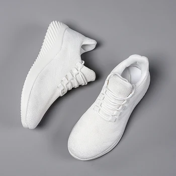 Summer Lightweight Men's Outdoor Sports Shoes Black White Classic Sneakers Comfortable Jogging Sneakers Mesh Running Shoes
Summer Lightweight Men's Outdoor Sports Shoes Black White Classic Sneakers Comfortable Jogging Sneakers Mesh Running Shoes