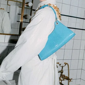 Croc Froggy Luxury Fashion Design Froggy Chain Bag Yellow Croc Froggy Bags Women Bags Message Bags Crossbody Bags for Women 
Croc Froggy Luxury Fashion Design Froggy Chain Bag Yellow Croc Froggy Bags Women Bags Message Bags Crossbody Bags for Women