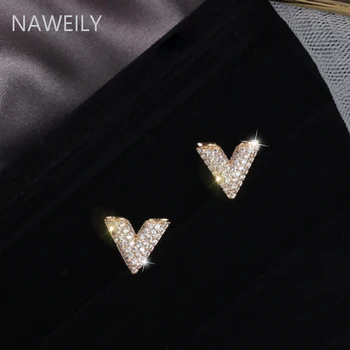 Fashion Geometric Triangle Stud Earrings Gold Silver Color Anti-Allergy Shiny Micro Paved Zircon V Shape Earring Women Jewelry
Fashion Geometric Triangle Stud Earrings Gold Silver Color Anti-Allergy Shiny Micro Paved Zircon V Shape Earring Women Jewelry