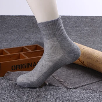 10 Pairs Solid Mesh Men's Socks Sport Polyester-Cotton Summer Thin Breathable Sweat Elastic Comfortable Male Man Ankle Socks
10 Pairs Solid Mesh Men's Socks Sport Polyester-Cotton Summer Thin Breathable Sweat Elastic Comfortable Male Man Ankle Socks