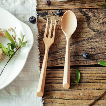 Visual Touch Creative Eco-Friendly Solid Wooden Jujube Wood Spoon Fork Portable Flatware Set
Visual Touch Creative Eco-Friendly Solid Wooden Jujube Wood Spoon Fork Portable Flatware Set