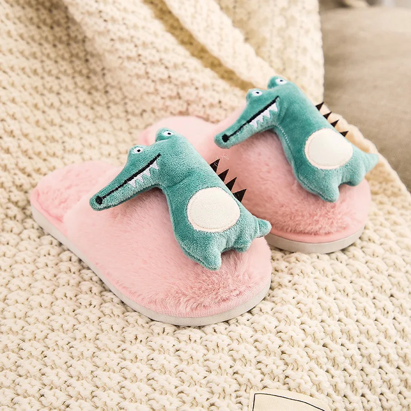 Winter Warm CHILDREN'S Shoes Cute Cartoon Dinosaur Baby Children mian tuo xie Household Indoor Plush Cotton Slippers Women's
Winter Warm CHILDREN'S Shoes Cute Cartoon Dinosaur Baby Children mian tuo xie Household Indoor Plush Cotton Slippers Women's