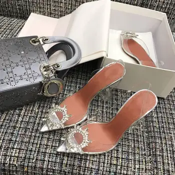 2020 Transparent PVC Women Sandals Pointed Toe Sun Style Rhinestone High Heels Genuine Leather Shoes Spike Heel Slingback Pumps
2020 Transparent PVC Women Sandals Pointed Toe Sun Style Rhinestone High Heels Genuine Leather Shoes Spike Heel Slingback Pumps