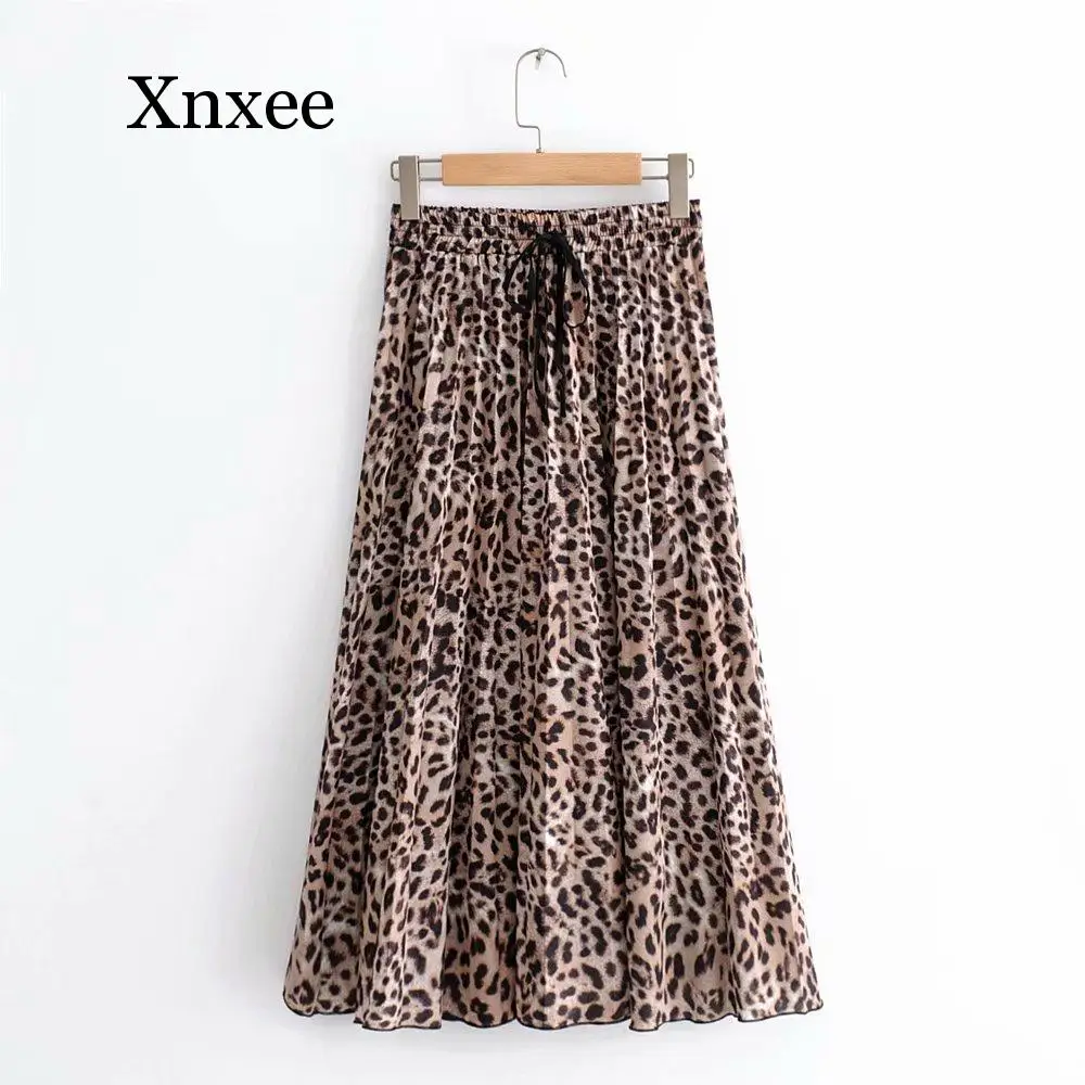 New Women Vintage leopard printing pleated midi skirt faldas mujer ladies elastic waist sashes chic mid-calf skirts sashes
New Women Vintage leopard printing pleated midi skirt faldas mujer ladies elastic waist sashes chic mid-calf skirts sashes