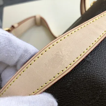 L-chest 5896 Letters Women's Handbags and Cover Soft Lady's Handbags Fashion Print Lady's Luxury Messenger Pocket
L-chest 5896 Letters Women's Handbags and Cover Soft Lady's Handbags Fashion Print Lady's Luxury Messenger Pocket