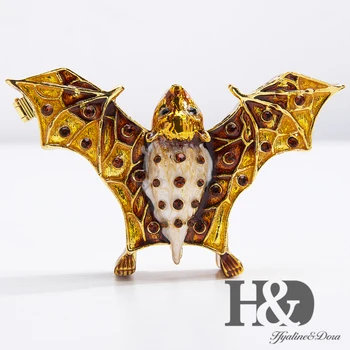 H&D Jeweled Bat Shape Figurine Trinket Boxes Hinged Enamel Animal Jewelry Collectible Box Christmas Decoration Ornament for Home
H&D Jeweled Bat Shape Figurine Trinket Boxes Hinged Enamel Animal Jewelry Collectible Box Christmas Decoration Ornament for Home