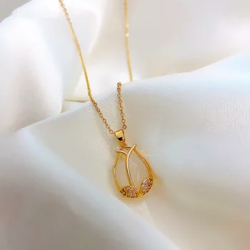 Tulip Titanium Steel Necklace Simple Temperament Ins Cold Trend Pendant Niche Clavicle Chain Personality Fashion Jewelry
Tulip Titanium Steel Necklace Simple Temperament Ins Cold Trend Pendant Niche Clavicle Chain Personality Fashion Jewelry