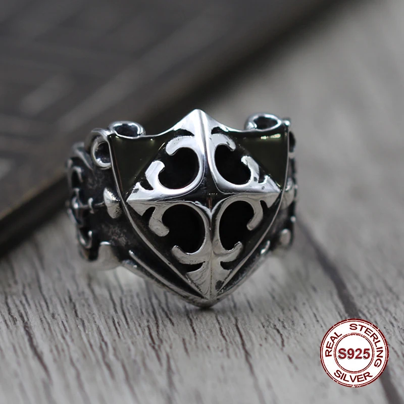S925 Men's Sterling Silver Rings Personality retro classic punk style Word hand shield Open ring Send a gift to love
S925 Men's Sterling Silver Rings Personality retro classic punk style Word hand shield Open ring Send a gift to love