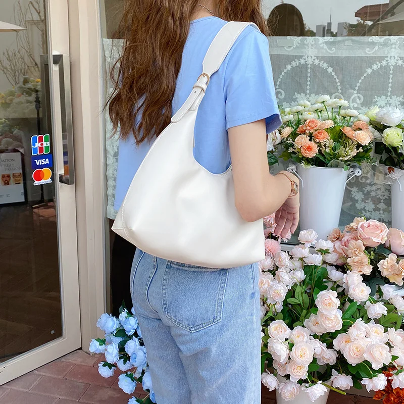 2020 New Arrival Baguette Summer Korean Japanese-style Fashionable Single Shoulder Portable Bag Soft PU Handbag All Match
2020 New Arrival Baguette Summer Korean Japanese-style Fashionable Single Shoulder Portable Bag Soft PU Handbag All Match