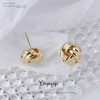 Yhpup Fashion Twisted Gold Metal Design Stud Earrings for Women Simple Geometric Copper Earrings Aros Mujer Oreja Gift Jewelry
Yhpup Fashion Twisted Gold Metal Design Stud Earrings for Women Simple Geometric Copper Earrings Aros Mujer Oreja Gift Jewelry