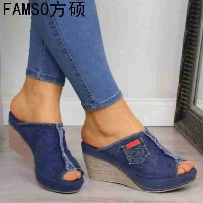 FAMSO 2019 New Women Sandals Peep toe Print Wedges High Heels Sandals Shoes Denim Summer Lady Casual Platforms Sandals Shoes
FAMSO 2019 New Women Sandals Peep toe Print Wedges High Heels Sandals Shoes Denim Summer Lady Casual Platforms Sandals Shoes
