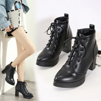 2019 women's shoes black straps thick high-heeled boots waterproof short boots 
2019 women's shoes black straps thick high-heeled boots waterproof short boots