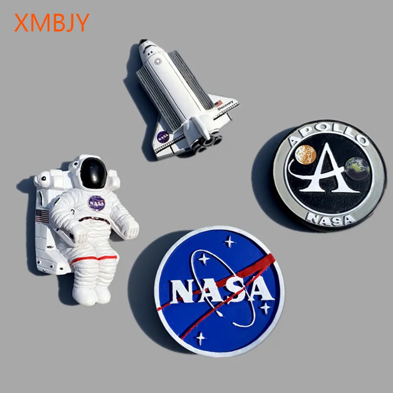 3D Refrigerator Magnets Sticker Resin Astronaut Model Star Space Pilot Cartoon Characters Home Decoration
3D Refrigerator Magnets Sticker Resin Astronaut Model Star Space Pilot Cartoon Characters Home Decoration