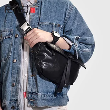 AETOO Cowskin chest bag, men's casual men's slant bag, hundred-fashion retro handmade bag
AETOO Cowskin chest bag, men's casual men's slant bag, hundred-fashion retro handmade bag