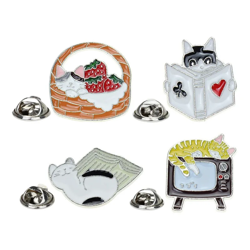 Cartoon Cat Brooch and Enamel Pin Punk Cat Brooch for Women Men Lapel Pin
Cartoon Cat Brooch and Enamel Pin Punk Cat Brooch for Women Men Lapel Pin