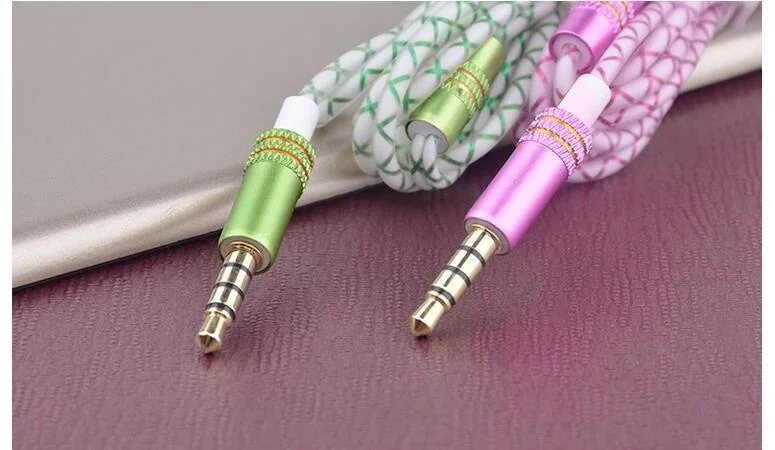 3.5mm In-Ear Earphone Metal Stereo Sound Headset Gamer Earbuds Control Button With Microphone For PC Smartphone Tablet Computer 3.5mm In-Ear Earphone Metal Stereo Sound Headset Gamer Earbuds Control Button With Microphone For PC Smartphone Tablet Computer