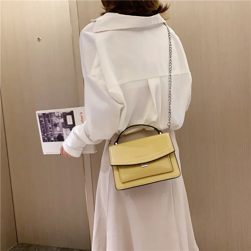 2019 the new commuting oblique satchel bag is handheld with a hundred hands