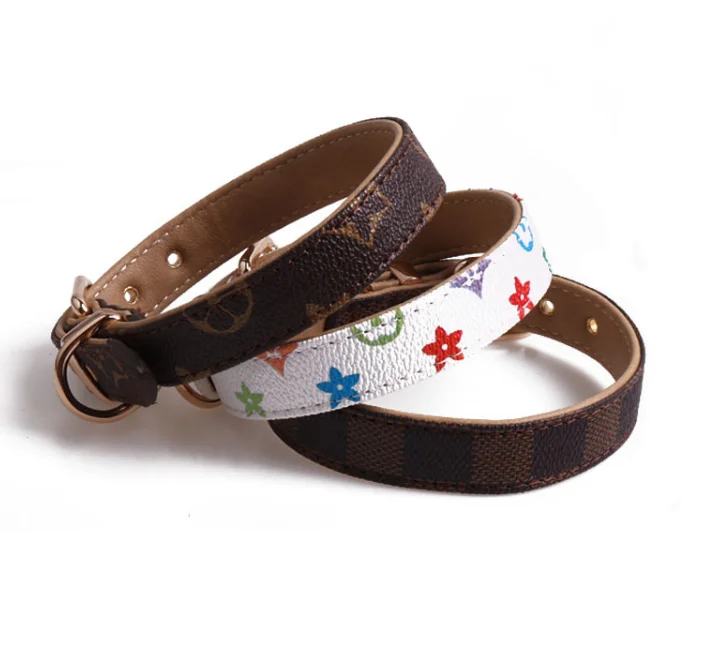 Pet Product Classical Brown Flower Dog Collar Leash Simple Designer Pet Collar Lead PU Leather Quality Dog Collar Necklace
Pet Product Classical Brown Flower Dog Collar Leash Simple Designer Pet Collar Lead PU Leather Quality Dog Collar Necklace