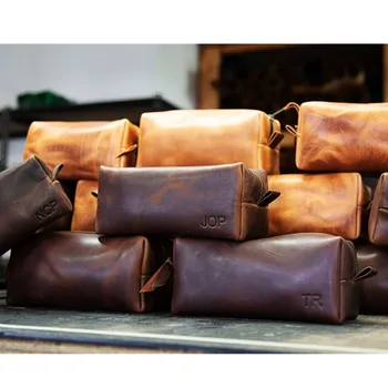 Personalized Groomsmen Toiletry Bag, Leather Dopp Kit with Initials, Natural Horween Leather Dopp Kit Father of the Groom bag
Personalized Groomsmen Toiletry Bag, Leather Dopp Kit with Initials, Natural Horween Leather Dopp Kit Father of the Groom bag