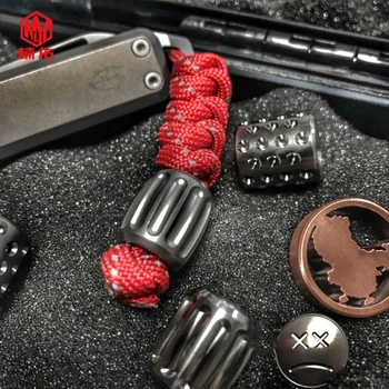1PC Titanium Copper Paracord Beads Knife Beads Rope Cord Bracelet Flashlight EDC Beads Lanyard Pendants Outdoor Accessories
1PC Titanium Copper Paracord Beads Knife Beads Rope Cord Bracelet Flashlight EDC Beads Lanyard Pendants Outdoor Accessories