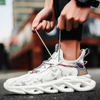 Men's high-quality sports shoes breathable high-top fitness shoes vulcanized casual shoes light sports shoes Zapatillas Hombre 
Men's high-quality sports shoes breathable high-top fitness shoes vulcanized casual shoes light sports shoes Zapatillas Hombre