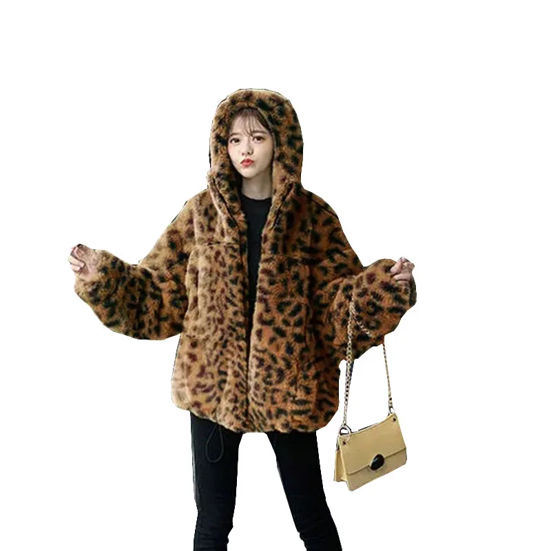 Loose Short Women Fur Coat Fur & Faux Fur Winter Warm Hooded High-quality Women Fur Coat New Imitation rabbit Fur Coat JK201
Loose Short Women Fur Coat Fur & Faux Fur Winter Warm Hooded High-quality Women Fur Coat New Imitation rabbit Fur Coat JK201