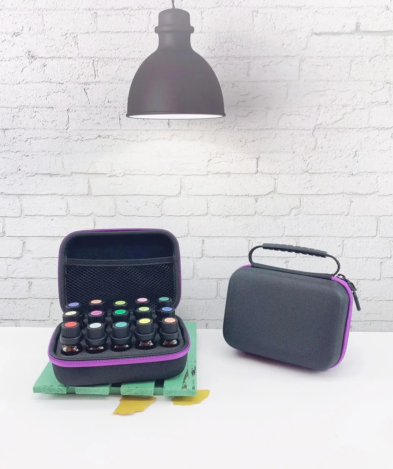Essential oil storage bag 15 grid 10ml suitable for doterra essential oil bottle storage box indoor travel portable suitcase bag
Essential oil storage bag 15 grid 10ml suitable for doterra essential oil bottle storage box indoor travel portable suitcase bag