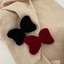3PCS New Temperament Sweet Velvet Hair Bow Hairpins Women Elegant Hair Clips Barrettes Bowknot Girl's Hairpin Hair Accessories
3PCS New Temperament Sweet Velvet Hair Bow Hairpins Women Elegant Hair Clips Barrettes Bowknot Girl's Hairpin Hair Accessories