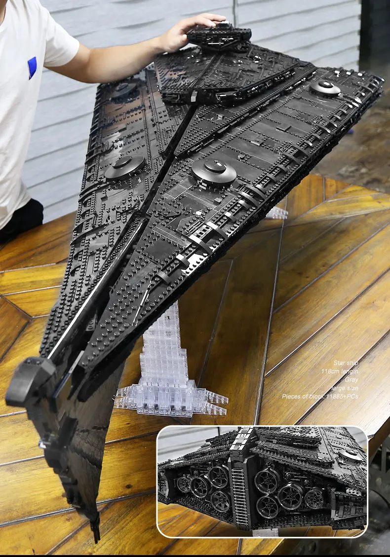 Mould King 21004 Super Star Destroyer Model Eclipse-Class Imperial Star Destroyer Building Block Toy Collection Gift Mould King 21004 Super Star Destroyer Model Eclipse-Class Imperial Star Destroyer Building Block Toy Collection Gift