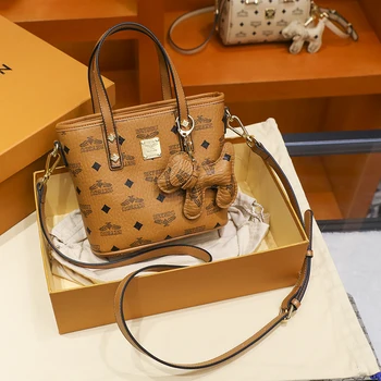 Ladies 2020 stylish tote bag, leather bucket bag louis bag
Ladies 2020 stylish tote bag, leather bucket bag louis bag