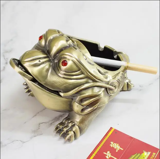 

Creative toad metal smoking tray creative ashtray ashtrays with lids cendrier home decoration accessori... lid men's gifts AT041