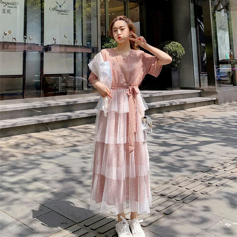 Very Fairy of France Non-mainstream Floral Dress Summer 2019 New Style Korean-style Gauze Joint Fairy Cake Dress Immortal 
Very Fairy of France Non-mainstream Floral Dress Summer 2019 New Style Korean-style Gauze Joint Fairy Cake Dress Immortal