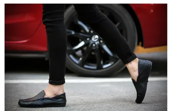 2019 new summer trend Korean version of breathable running shoes
2019 new summer trend Korean version of breathable running shoes