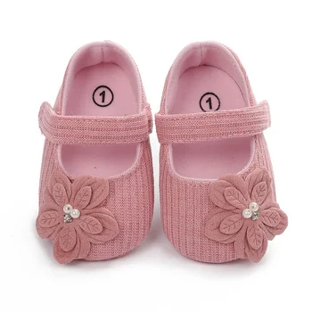 Baby Knitted Footwear Princess First Walkers Baby Shoes Newborn Infant Girls Princess Moccasins Cute Flowers Solid Soft Shoes·
Baby Knitted Footwear Princess First Walkers Baby Shoes Newborn Infant Girls Princess Moccasins Cute Flowers Solid Soft Shoes·