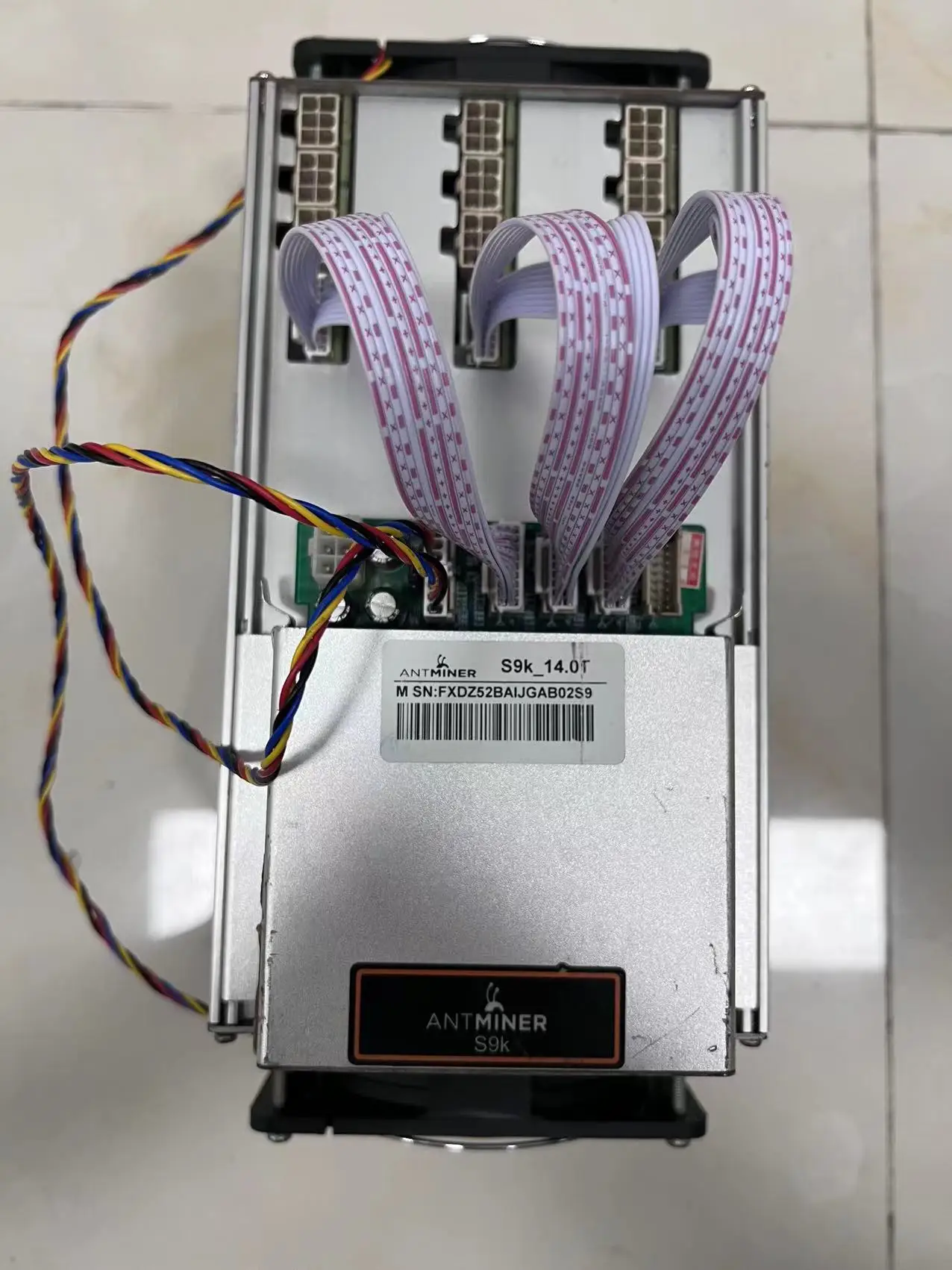 used Bitcoin Mining Antminer S9k 14TH 1405W ASIC BTC Miner TPM 2.0 SHA-256 Crypto Mine Dig with Power Supply btc Mining Machines
used Bitcoin Mining Antminer S9k 14TH 1405W ASIC BTC Miner TPM 2.0 SHA-256 Crypto Mine Dig with Power Supply btc Mining Machines