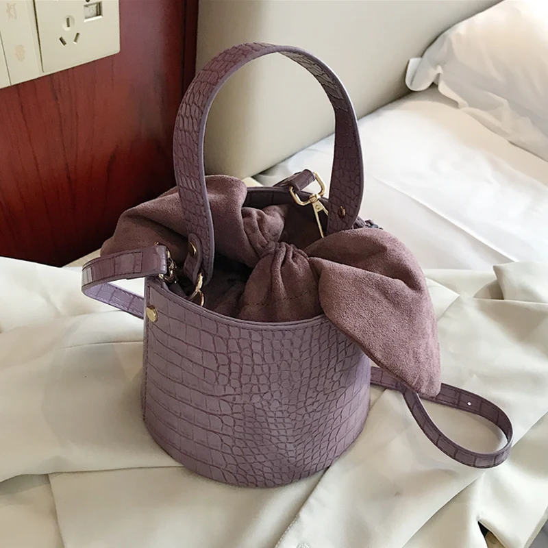 Burminsa Crocodile Pattern Small Cylinder Crossbody Bags For Women Bowknot Female Shoulder Bags PU Ladies Handbags 2020 BOX PACK
Burminsa Crocodile Pattern Small Cylinder Crossbody Bags For Women Bowknot Female Shoulder Bags PU Ladies Handbags 2020 BOX PACK