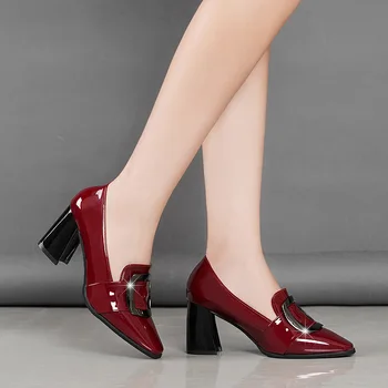British Style Patent Leather Shoes Women Coarse Single Shoes Ladies High Heels Black Work Shoes Square Buckle Fashion Shoes
British Style Patent Leather Shoes Women Coarse Single Shoes Ladies High Heels Black Work Shoes Square Buckle Fashion Shoes