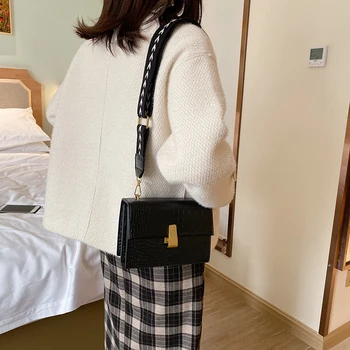 Stone Pattern Female Bag Solid Color Leather Shoulder Messenger Bag Fashion Small Bag Ladies Wallet Phone Bag
Stone Pattern Female Bag Solid Color Leather Shoulder Messenger Bag Fashion Small Bag Ladies Wallet Phone Bag