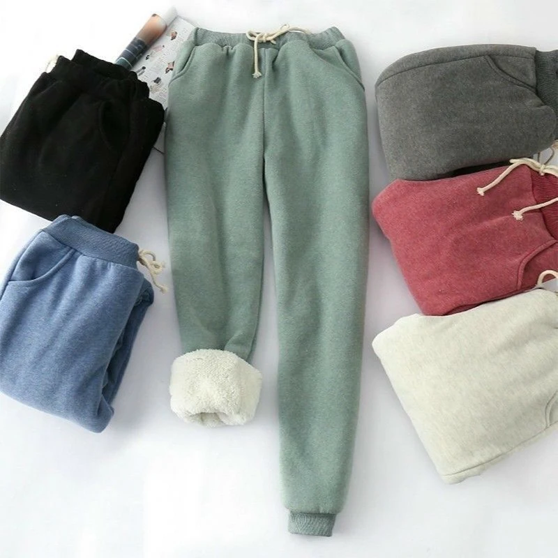 Women's Pants Sweatpants Plus Velvet Lamb Wool Thicken Warm Winter Trousers Elastic Waist Drawstring Casual Pants
Women's Pants Sweatpants Plus Velvet Lamb Wool Thicken Warm Winter Trousers Elastic Waist Drawstring Casual Pants